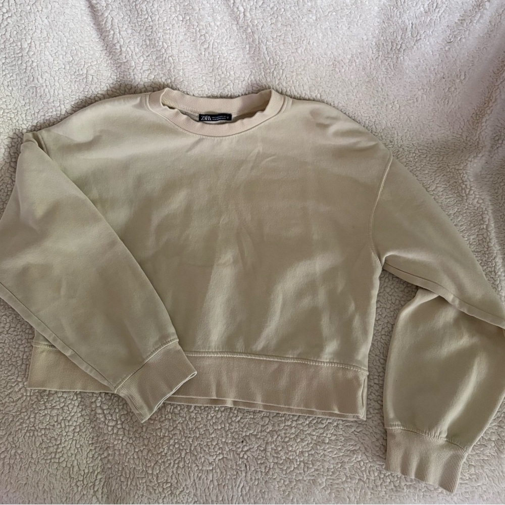 Zara Cream Sweatshirt